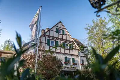 Image de Maison de vacances 'Jachthuus' avec vue sur les montagnes, terrasse privée et Wi-Fi