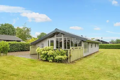 Image de Maison de vacances pour 5 a Hejls-By Traum