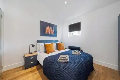 Image de 3br House in Prime Barnet Location with Driveway