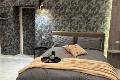 Image de Charming 2-bedroom apartment with Ac, WiFi in delightful Napoli
