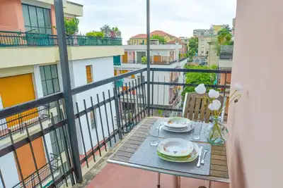 Image de Appartement de vacances Albissola Marina pour 1 - 6 personnes avec 2 chambres à coucher - Logement d