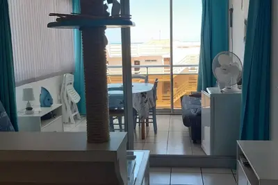 Image de Coquet T2 à 100m de la Mer, Loggia, Wifi, Parking, Équipé pour 4 Personnes