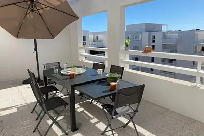 Image de Duplex T4 Climatisé avec Terrasse, Parking et Plage à Proximité - Port Leucate, 8 Pers.