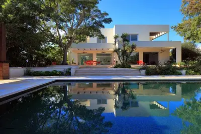 Image de Luxury Villa With Modern Interior Design In Caesarea