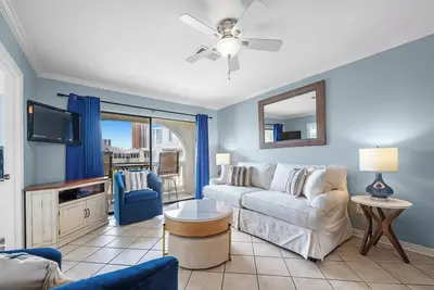 Image de 🌊Condo w/Pool & Walk to the Beach-Las Palmas 225🌊