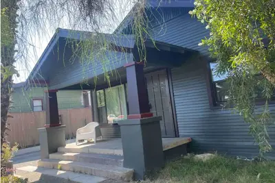 Image de Charming 3-Brm House in enchanting Long Beach Historic Wilmore District w/ WiFi