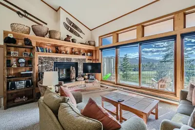 Image de Mountain Views/Clubhouse Access w/ Pool and Hot Tub
