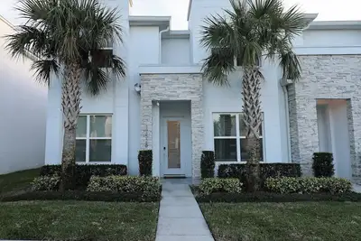 Image de New Vacation Townhome with private pool 17528