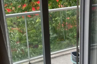 Image de Appartement très bien situé à 5 mn à pied du métro ligne 14, à côté d’un parc