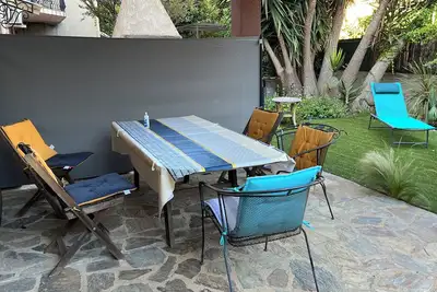 Image de Un jardin, 500m de la plage tout pour un magnifique séjour en famille de 4/5