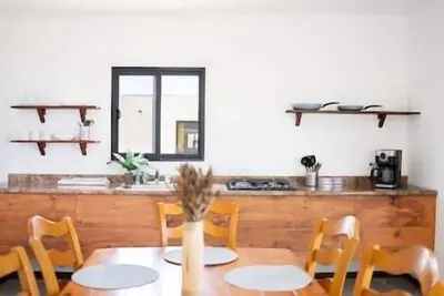 Double Cabin #10 - Oak Point