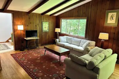 Image de Guest House in the Trees w/ Pool & Tennis
