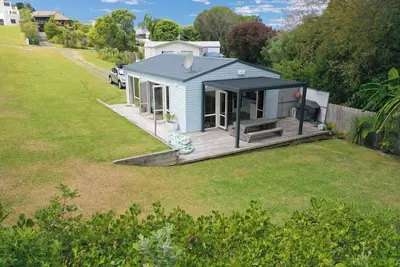 Image de Kanuka Cottage - Affordable luxury accommodation in Managawhai Heads.