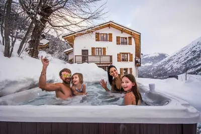 Image de Chalet Broski - Luxury near St Martin De Bellville