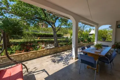 Image de Appartements Panos (101472-A4) - Novi Vinodolski (Crikvenica)