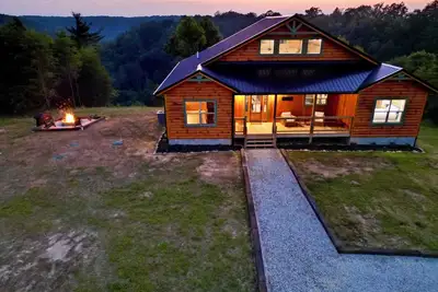 Image de Maple Moon | Hot tub | WiFi | Brand New2024