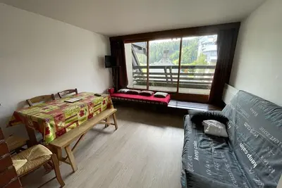 Image de Charmant studio avec balcon, au pied des pistes et commerces