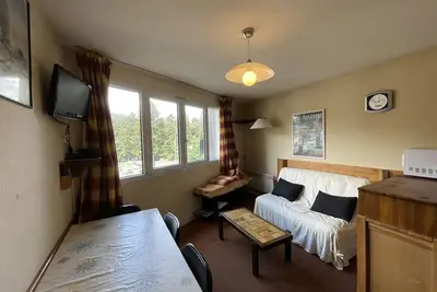 Image de Appartement T2 idéal famille, proche commerces et pistes, lave-vaisselle, lave-linge, Tv Lcd/Dvd