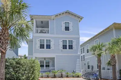 Image de Private Pool in Seacrest! Rooftop Fireplace, Tv & Natural Gas Grill ~ Cristalino