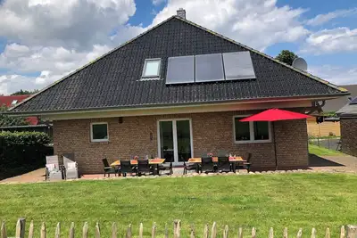 Image de Ferienhaus Godewind, GemĂĽtlich, GroĂźzĂĽgig, mit Blick auf die Ostsee