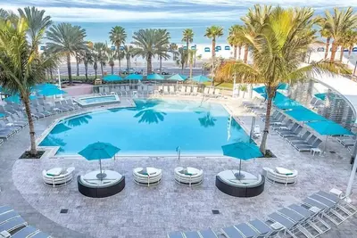 1br Unit -Sunny Retreat | Clearwater Beach