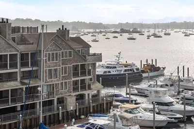 Image de 3br Family Vacation -Sailing the Harbor!