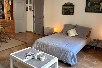 Image de Gîte 2 personnes centre Semur en Auxois « le vingt de la Vigne »