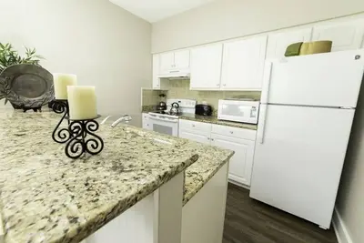 Image de Charming 4-bed estate in Williamsburg with WiFi, near theme parks/outlet malls!