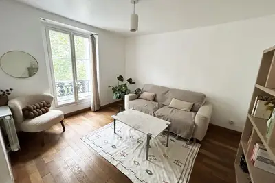 Image de Cozy flat near Champs Elysées