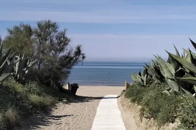 Image de Delizioso Trilocale Vista Mare con Giardino Animali Ammessi