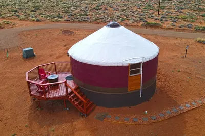 Image de The \"Mystic Yurt\" privacy and comfort in the heart of Lake Powell activities!
