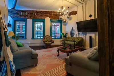 Image de Disco Hideaway, Sleeps 8, 3br