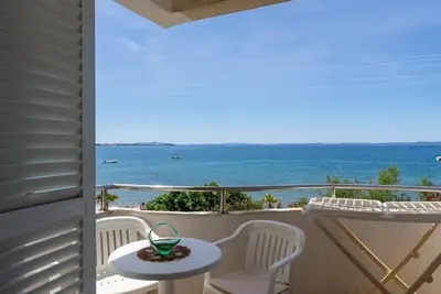 Image de Appartements Bozena (11333-A1) - Vir - île de Vir
