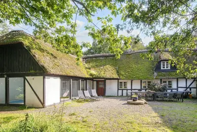Image de Maison de vacances pour 15 a Hundslund-By Traum