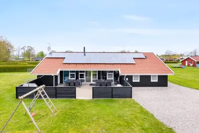 Image de Retraite de luxe avec piscine -- By Traum Ferienwohnungen