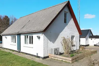 Image de Maison de vacances pour 10 a Thyholm-By Traum