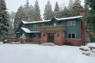 Image de Private Gated Skyforest Chalet