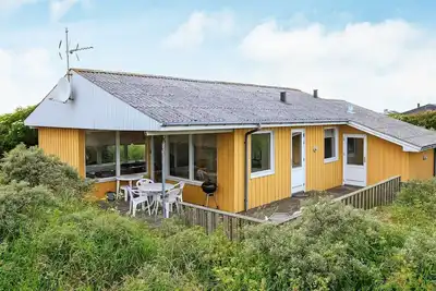 Image de Maison de vacances pour 8 a Hjørring-By Traum