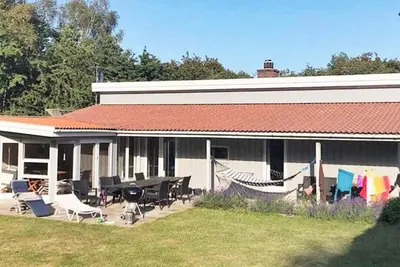Image de Maison de vacances pour 10 a Dannemare-By Traum