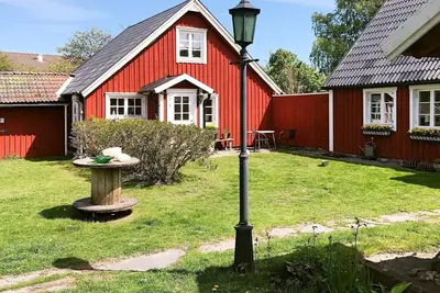 Image de Maison de vacances pour 3 a TRÄLÖVSLÄGE-By Traum