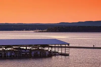 Image de 1br Deluxe Condo Lake Escape, Mountains, & Sports