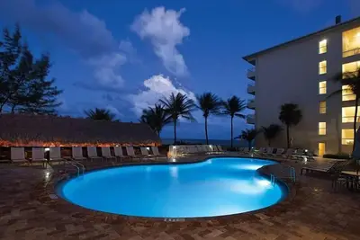 Image de 2br Deluxe Cond on Surf & Fun on Pompano Beach