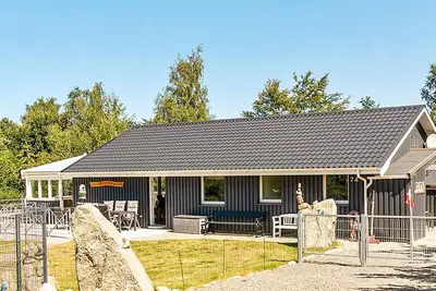 Image de Maison de vacances pour 10 a FĂĄrevejle-By Traum