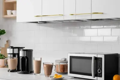 Image de Luxurious Brand New 2 Bedroom, 1 Bath Apt in the Heart of East Village!
