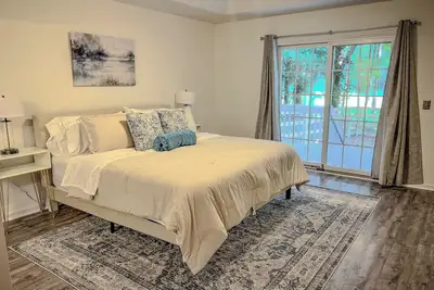 Image de Cozy 3br/2ba home in Carolina Trace ~ Sleeps 8 ~ Deck ~ Fence ~ Golf Course View