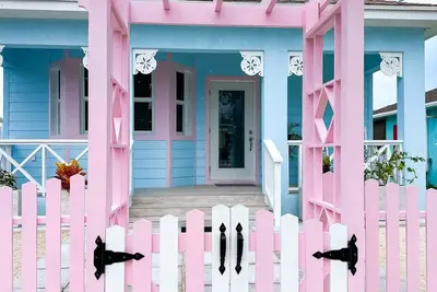 Image de Rest Ashore, Brand New 2-bedroom cottage in Spanish Wells! Free golfcart