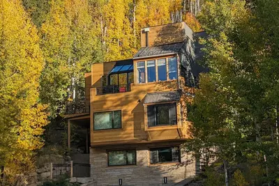 Image de New Listing! ! Vail home near Cascade lift