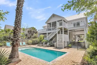 Image de Pompano Pool House
