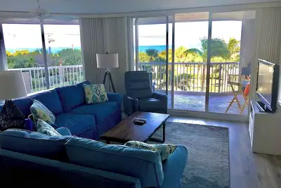Image de Oceanfront 2-bedroom Condo, Resort living in Enchanting North Hutchinson Island
