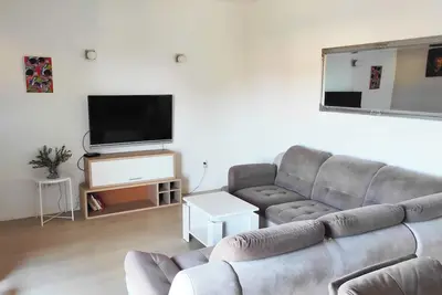 Image de Lovely 2-bedroom apartment with Ac and WiFi in Stobreč